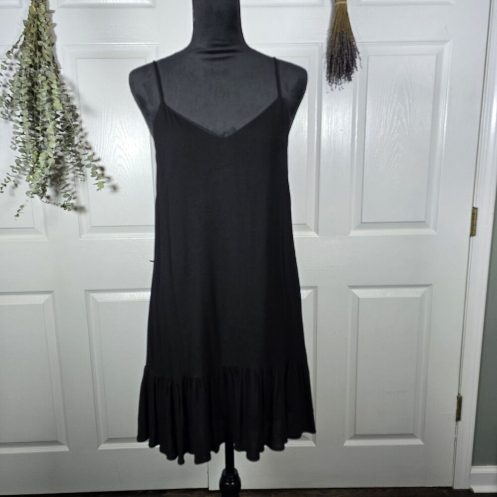 Lulus Garden Bloom Black Ruffled Hem Shift Slip Dress LBD Small